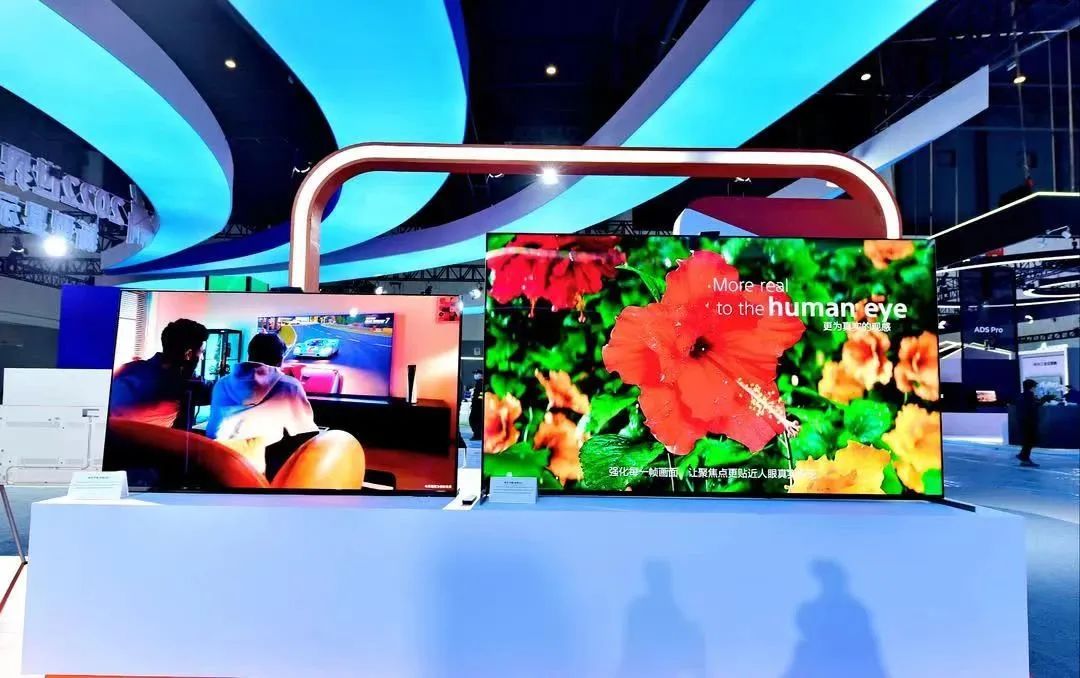 展望2023丨新型顯示產業踏上“回暖”路